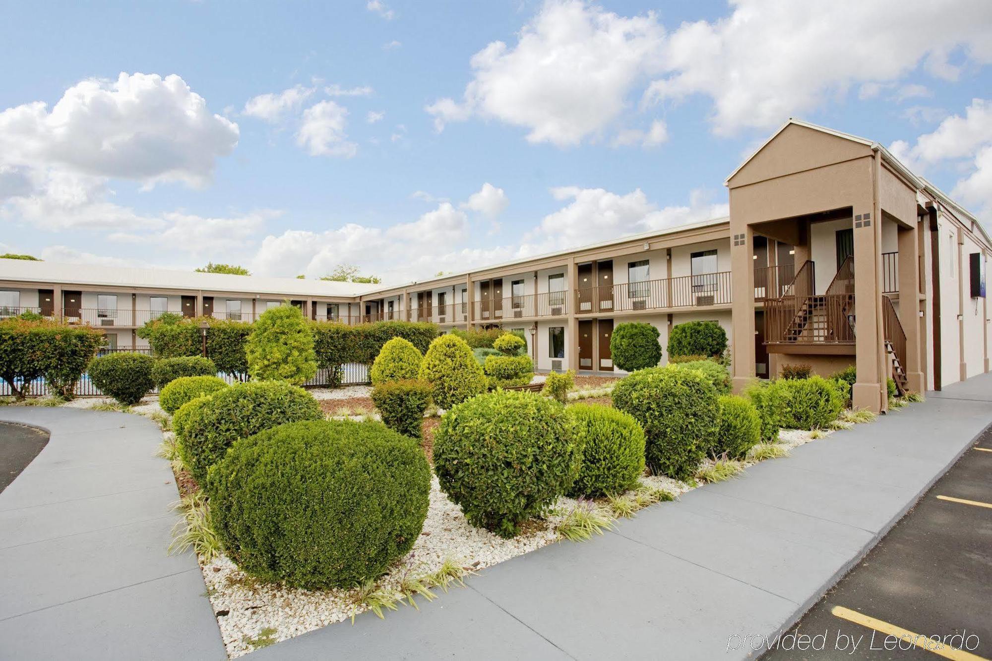 Shelbyville Inn - Shelbyville, Tn 37160 Buitenkant foto